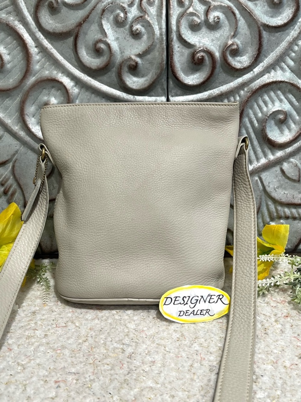 COACH Sonoma Vintage Bucket Bag GUC! # 4907 Bone Made in Italy!